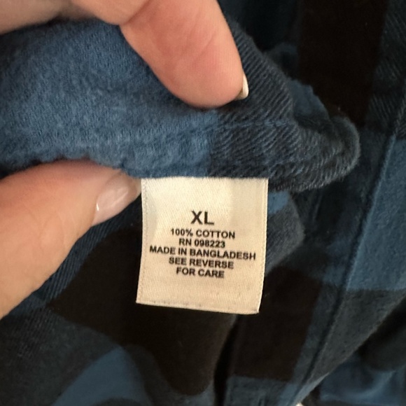 Magellan Outdoors Men’s Long Sleeve Classic Fit Plaid Button Up Shirt Sz XL GUC - Picture 6 of 8